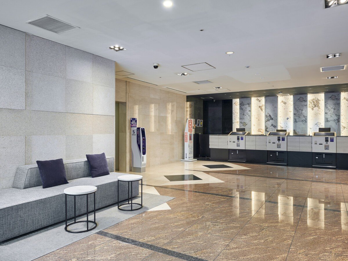 ���{�ف����r�[