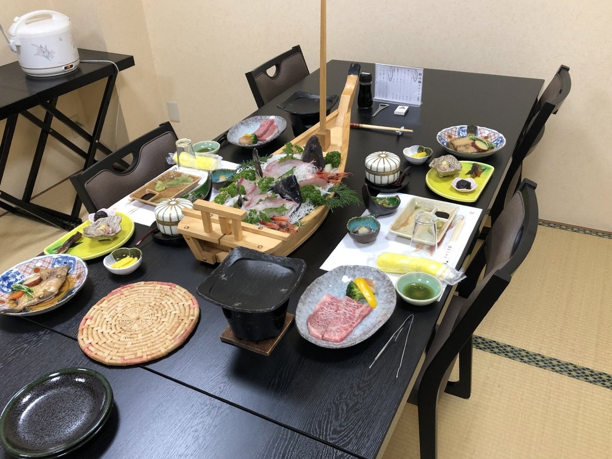 �E�y�[�H���/�ዷ�����D���t���C�N�R�[�X�z�ґ�ɂ��u�����h���X�e�[�L�ƏM���̗��������킦�܂�