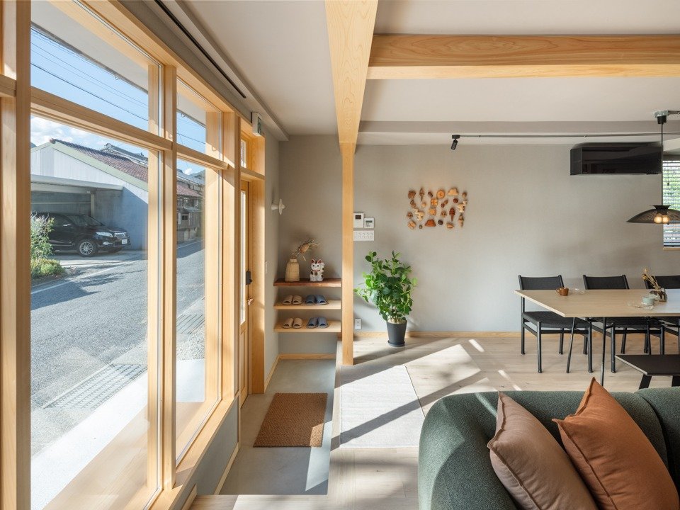 �傫�ȑ��������I�ȃ��r���O