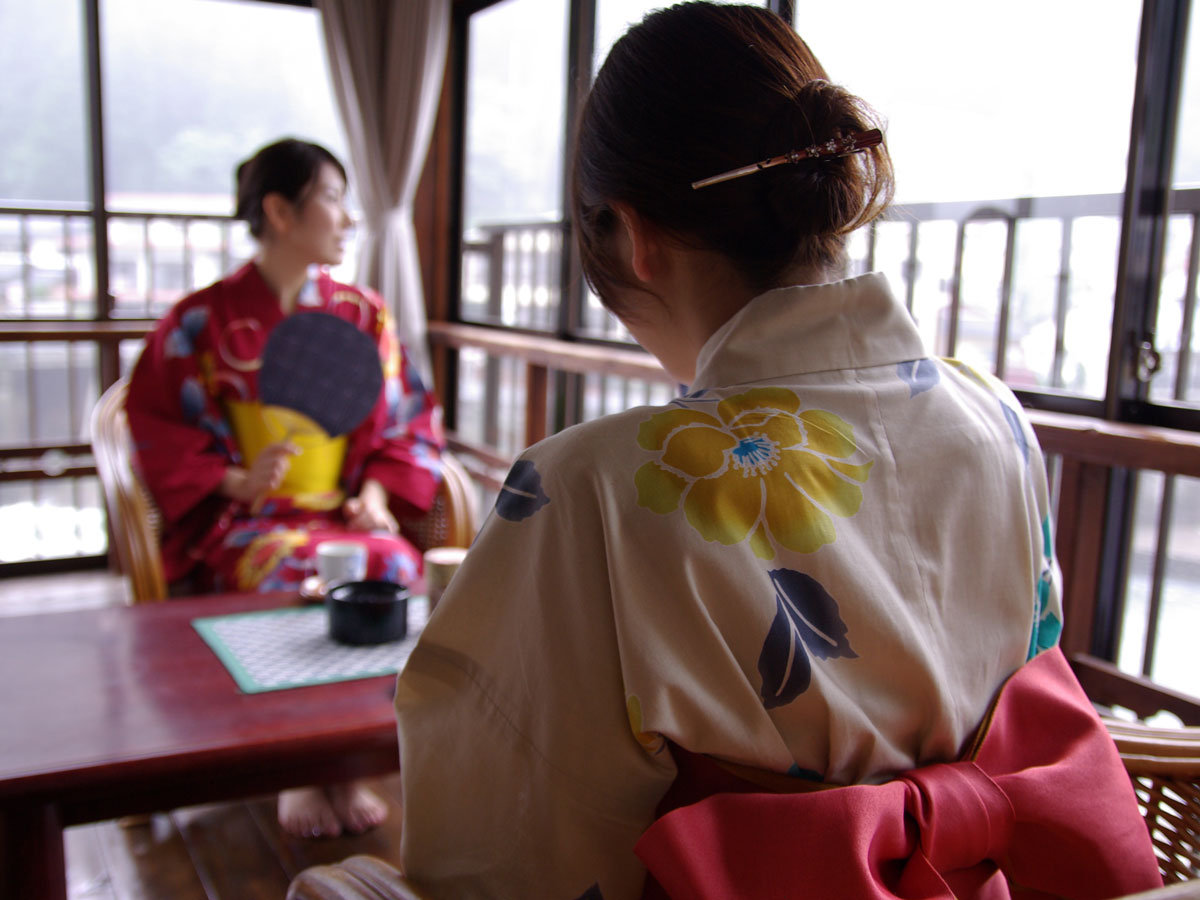 �������ނ�̂ڂ�񗧂𒭂߂āc��������X���݂ɖ�����܂��B