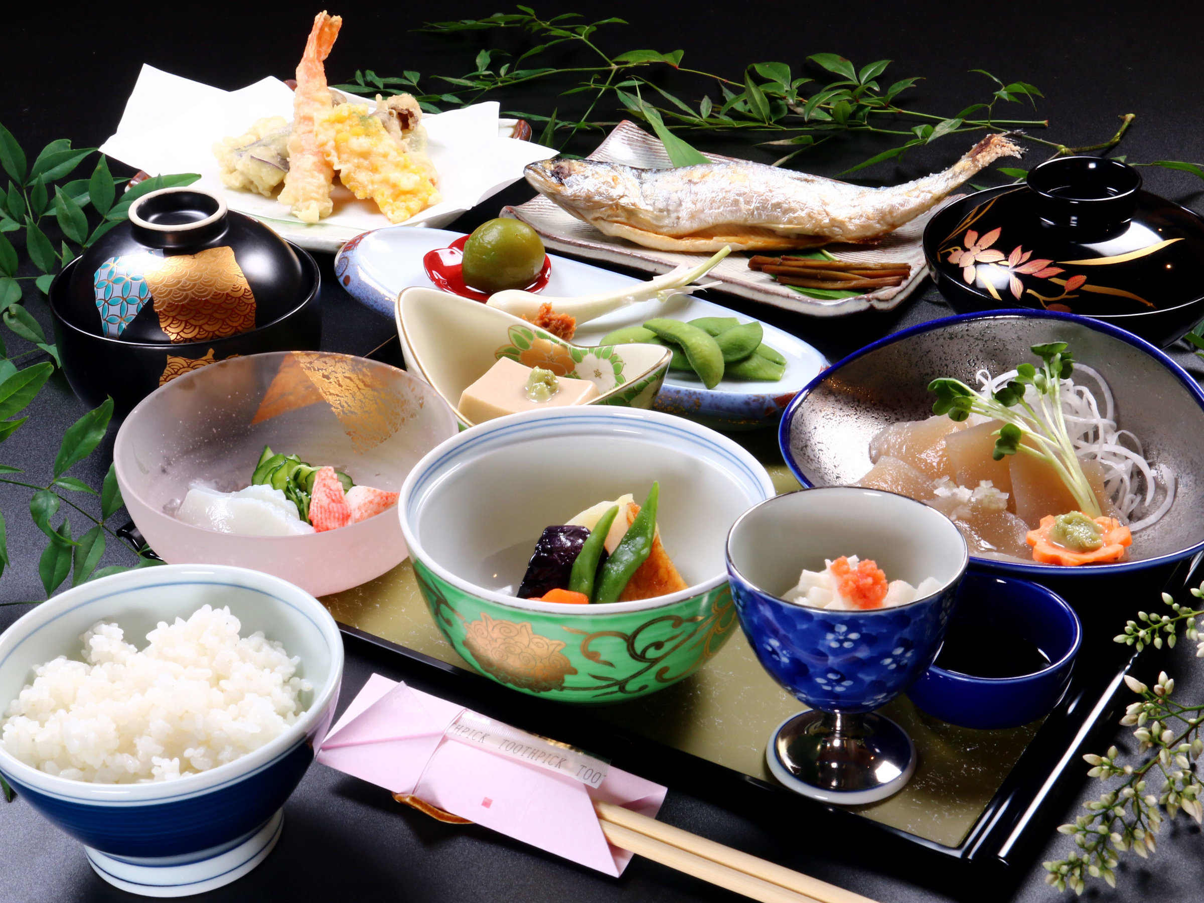 [HhVڂ⑑̗[Ḧ*