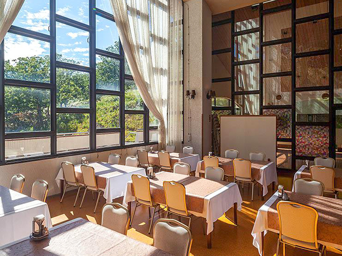 �E�y���X�g�����z�����瑾�z�����������ރ��X�g�����@�J���I�ŗD��ȐH�������邱�Ƃ��ł��܂��@