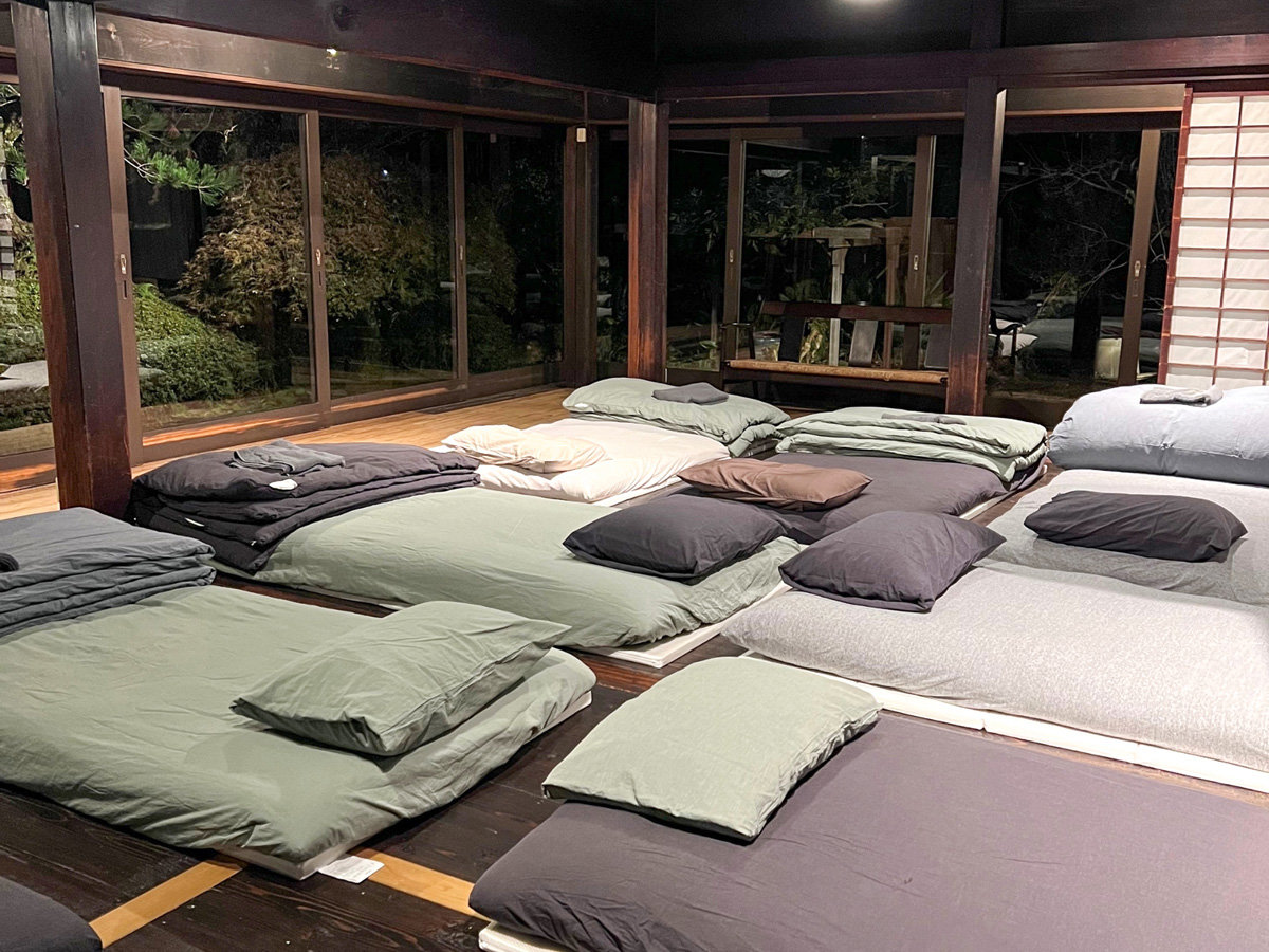 ・【寝具】古民家の静かな夜、布団を並べてみんなで眠る特別な時間をお過ごしください