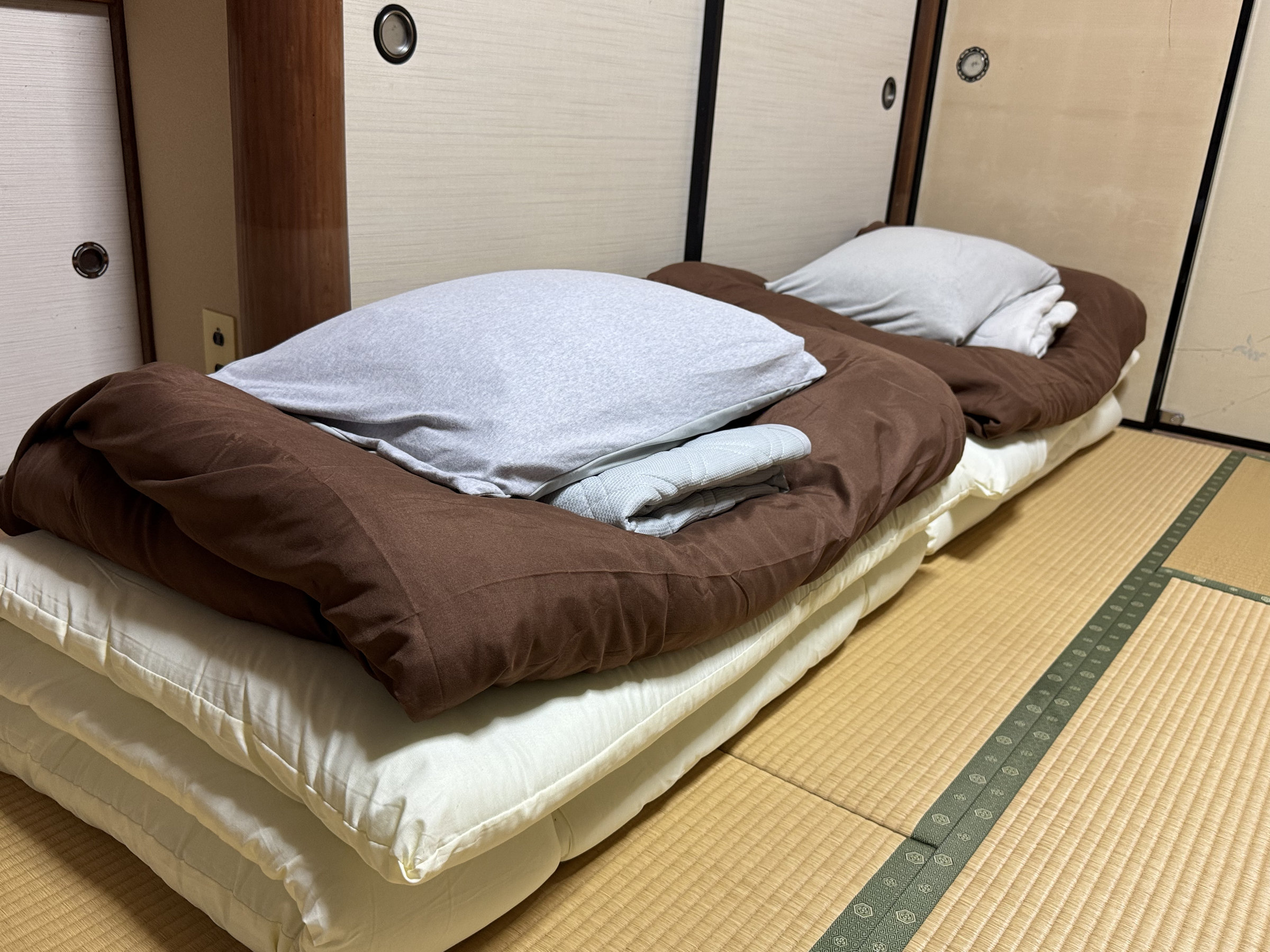 �a������