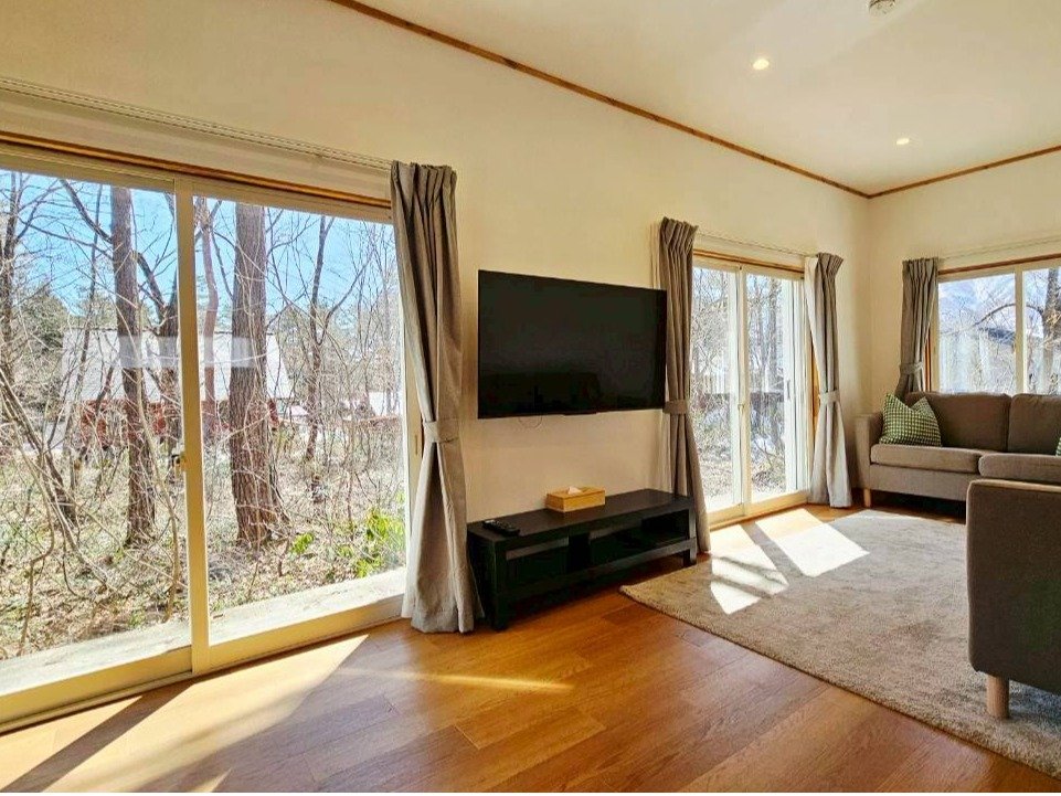 ���r���O