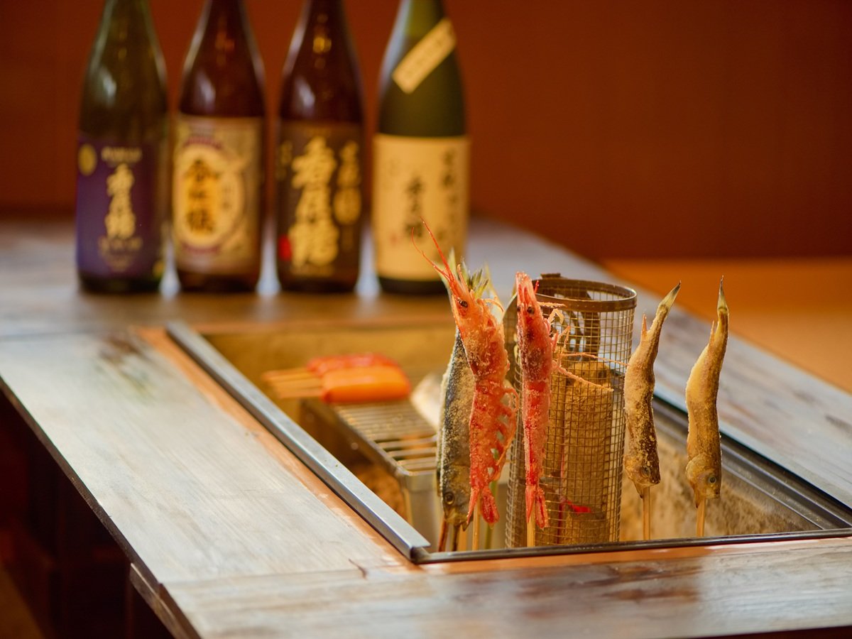 �͘F���Q18�F00�`21�F00�̊Ԃŉ΂����Ă��܂�