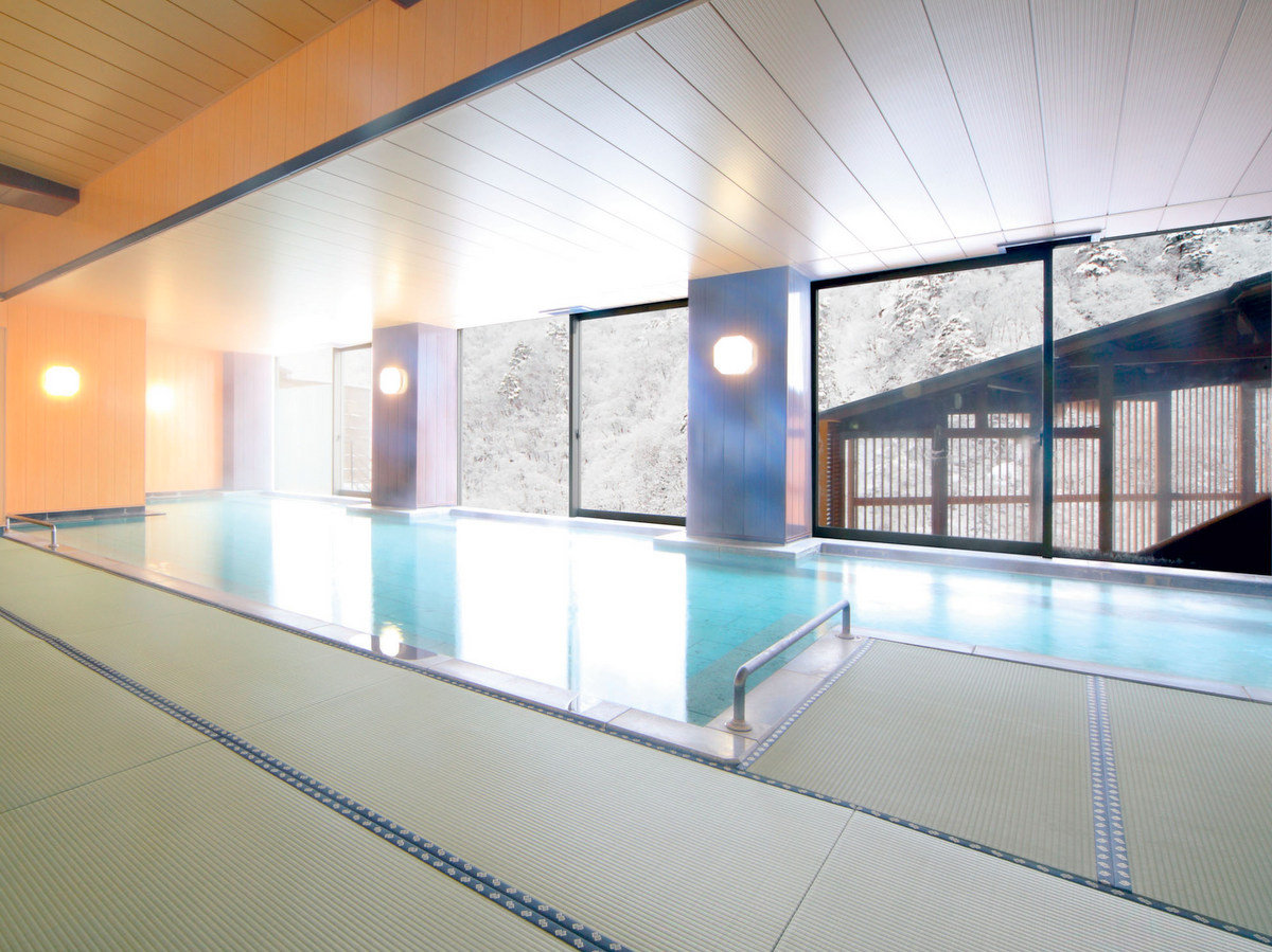 �y�嗁��z�O�ʏ�����̘a���嗁��B����ɂ������S���Ă����������܂�