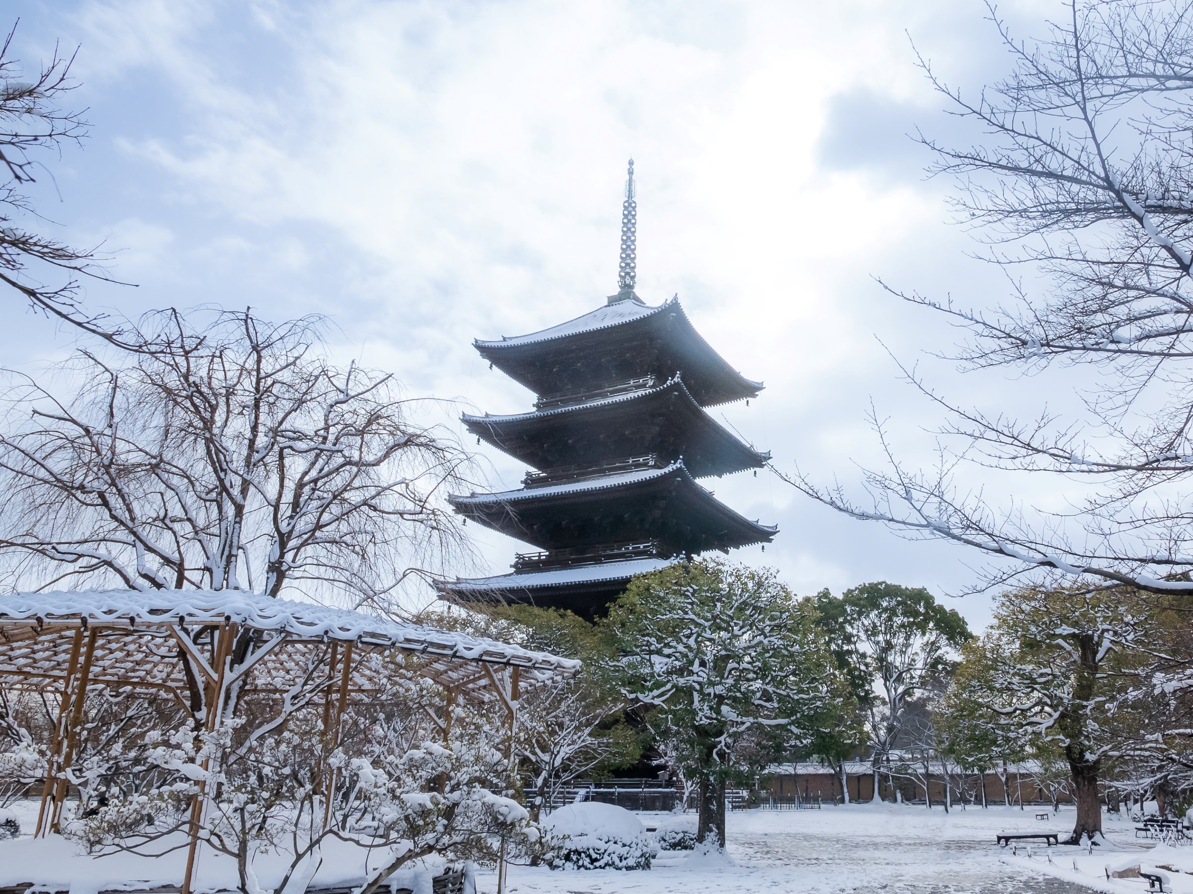 ���ӊό��X�|�b�g