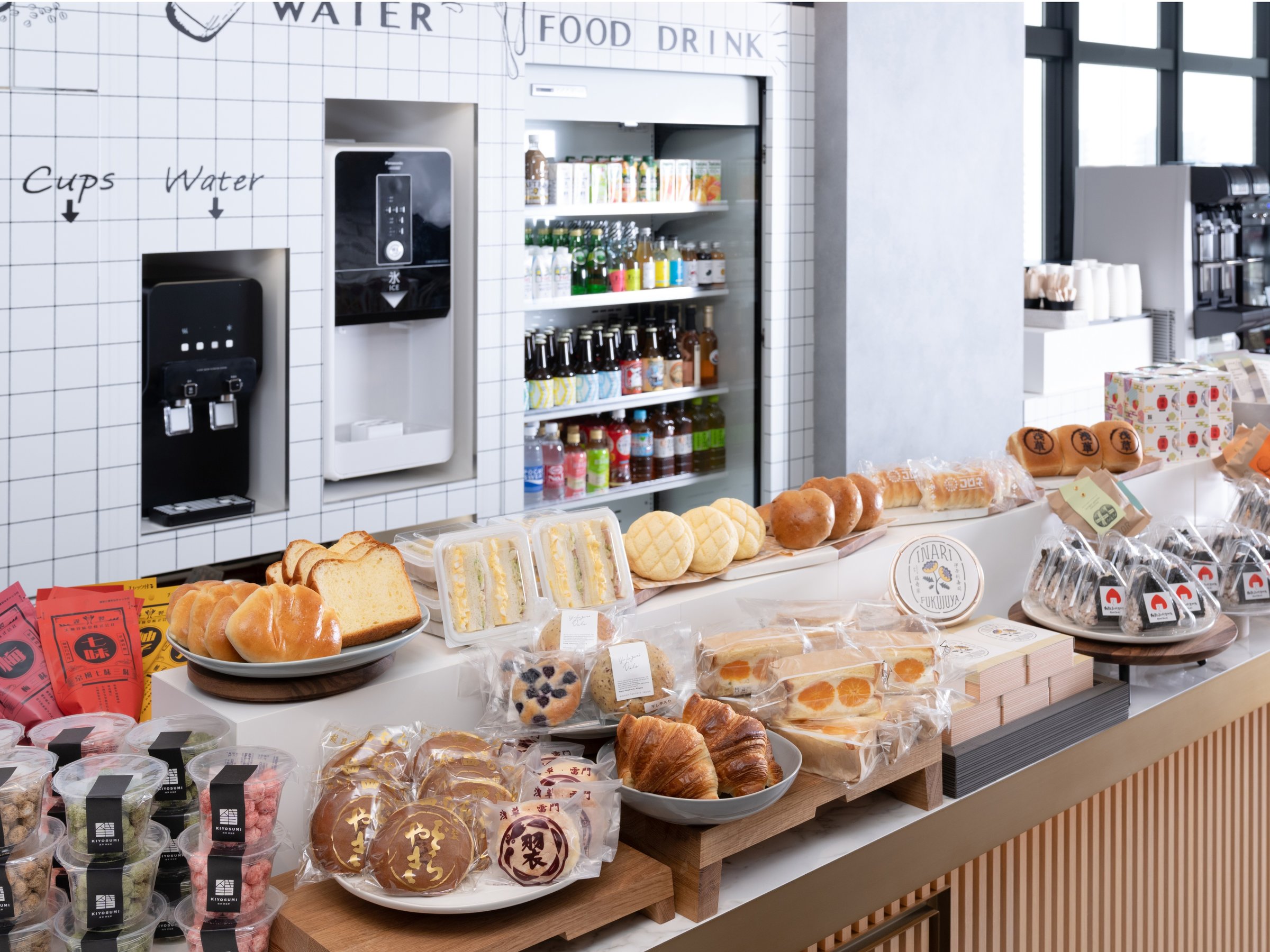 OMO Food & Drink Station