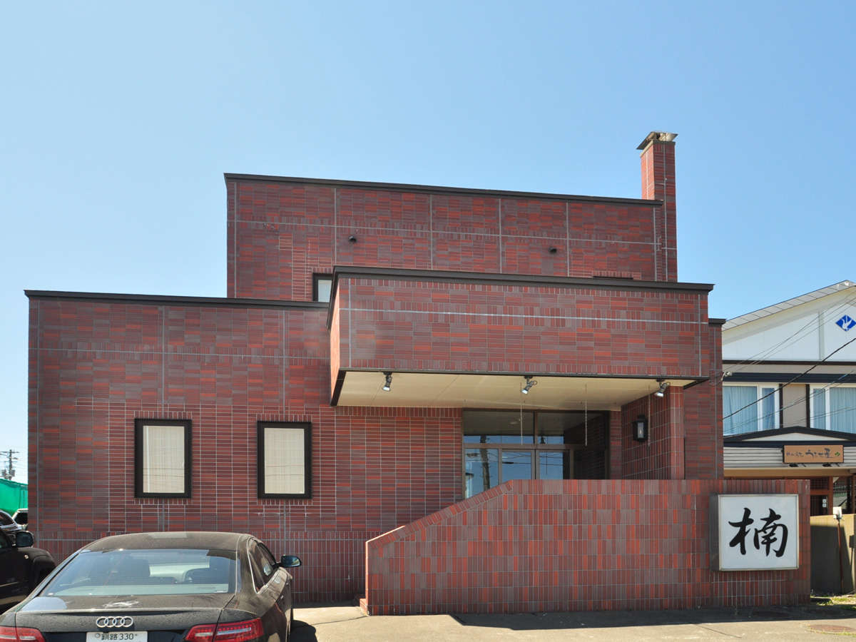 �y�O�ρz���Џ��̎l�G�܁X�𖞋i�ł����D�̃��P�[�V�����ł��B