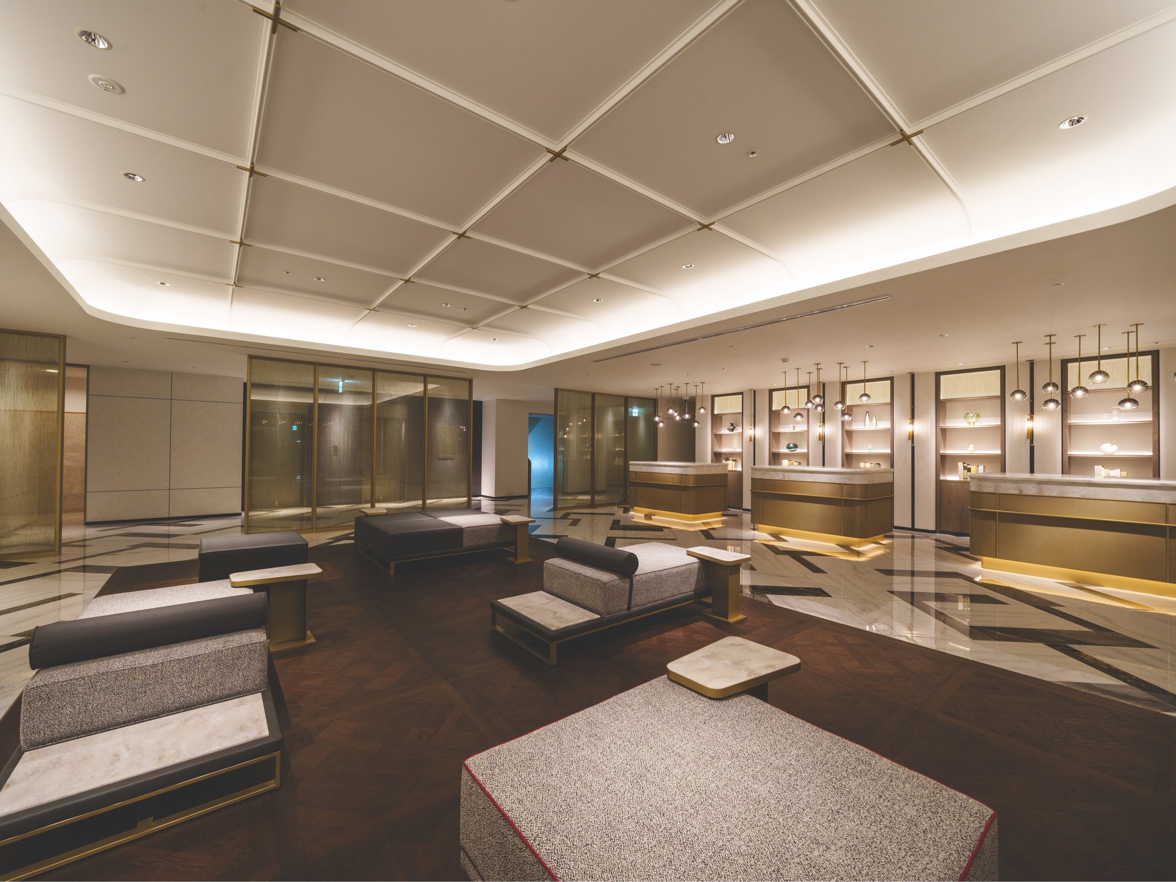 �t�����g�����r�[