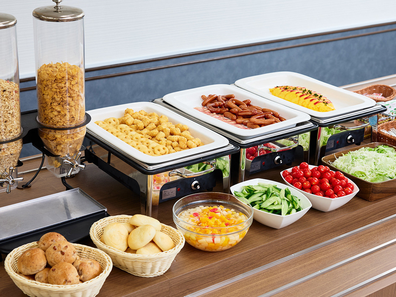 HFh҂ܑSɖHT[rXtB1̎n܂͔HB