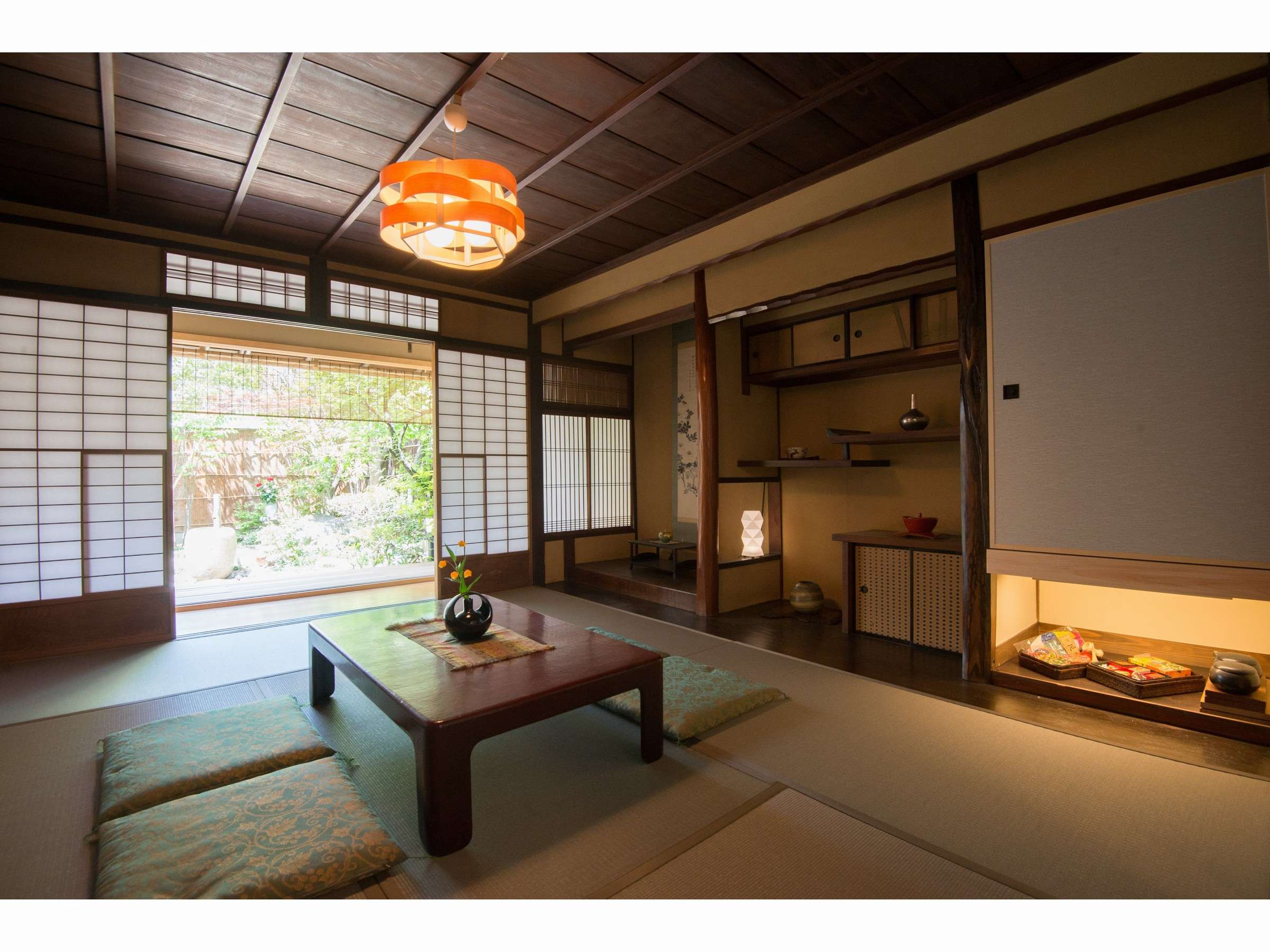 �a���i3���l�ȏ�̏ꍇ�́A���̂������ɂ��z�c��~���܂��B�j