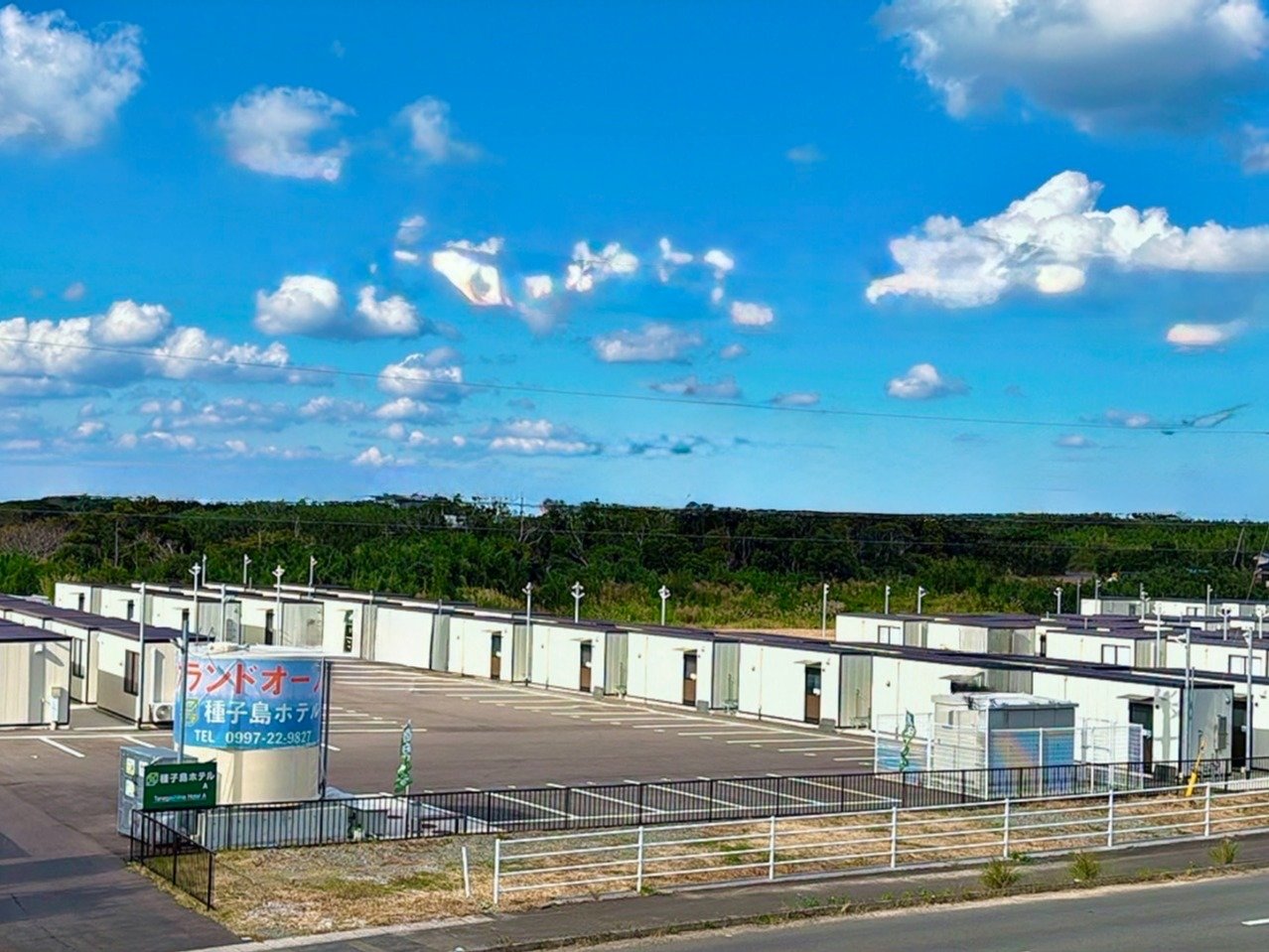 ��q���z�e��A