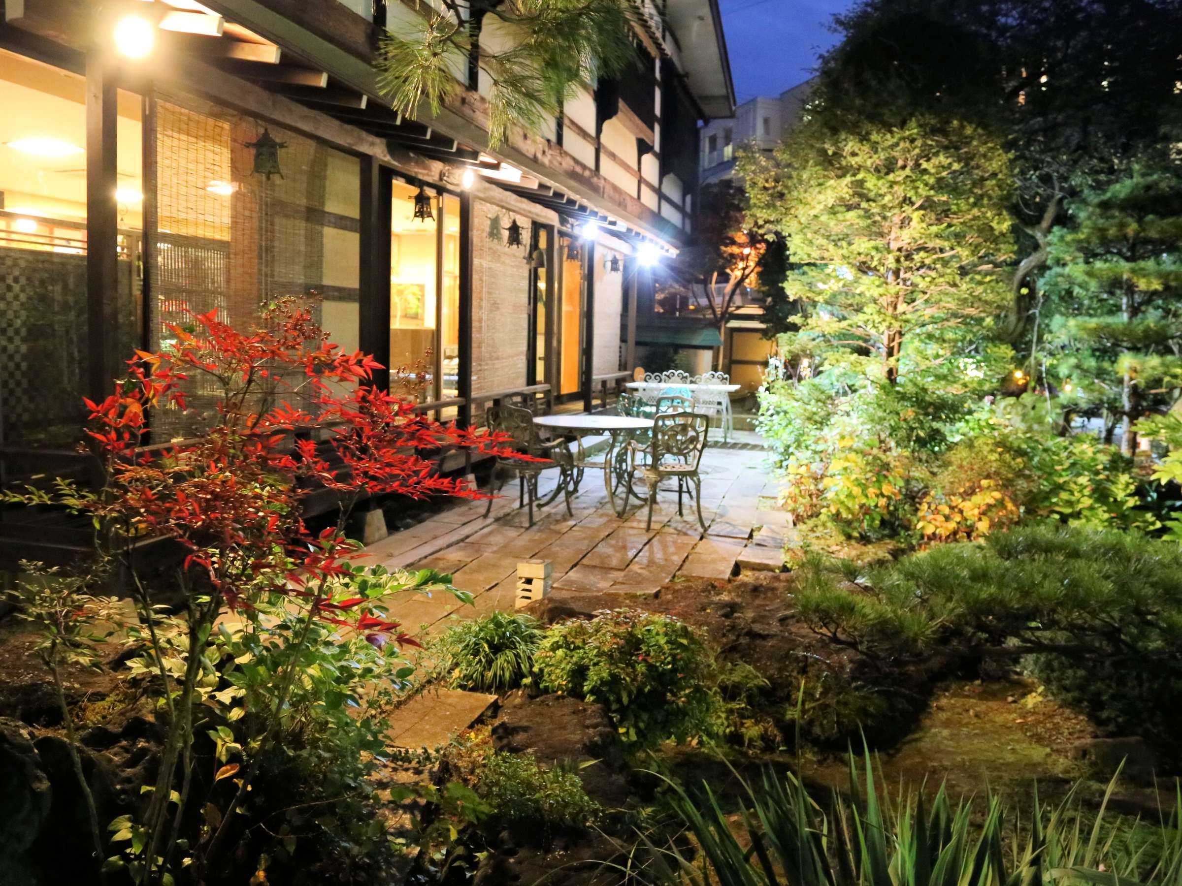 11��3���B�e