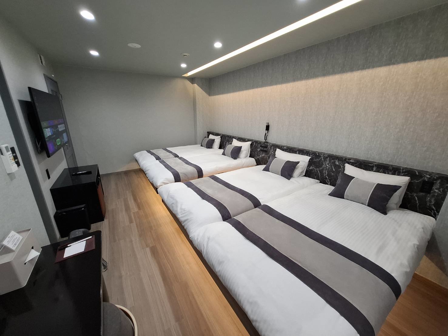 �y����HP����z���났�V���[�Y�@�@�Ɍ�-AURORA-2025.10.19 ��R�e NEW AREA OPEN�I