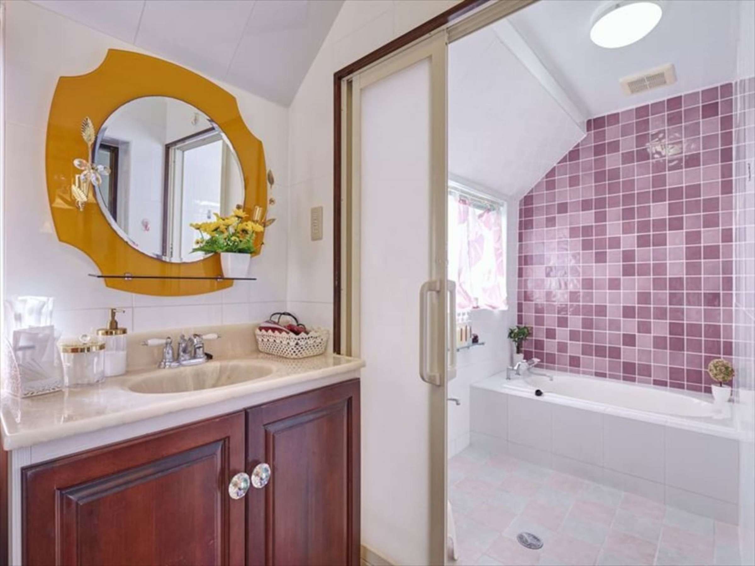 3LDK�F�o�X���[��