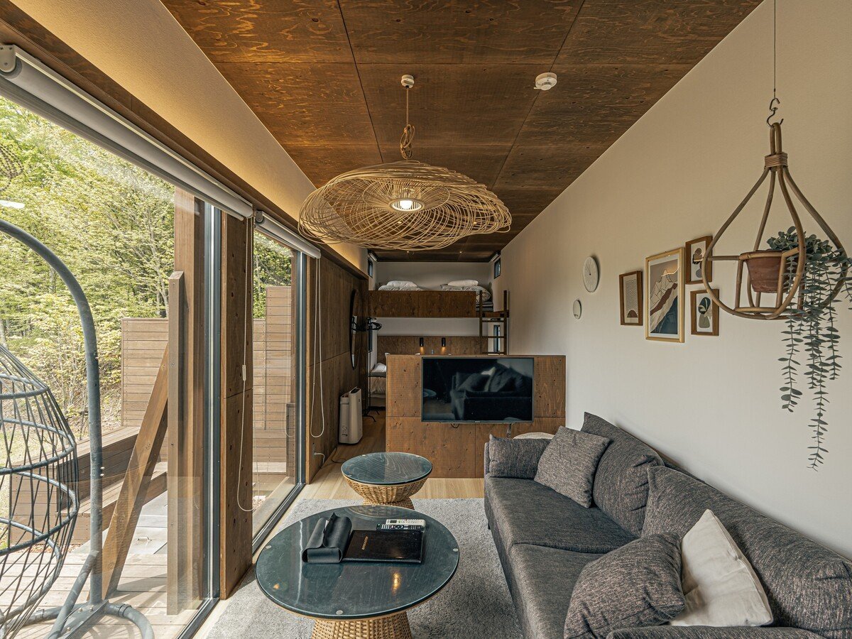 F Cabin