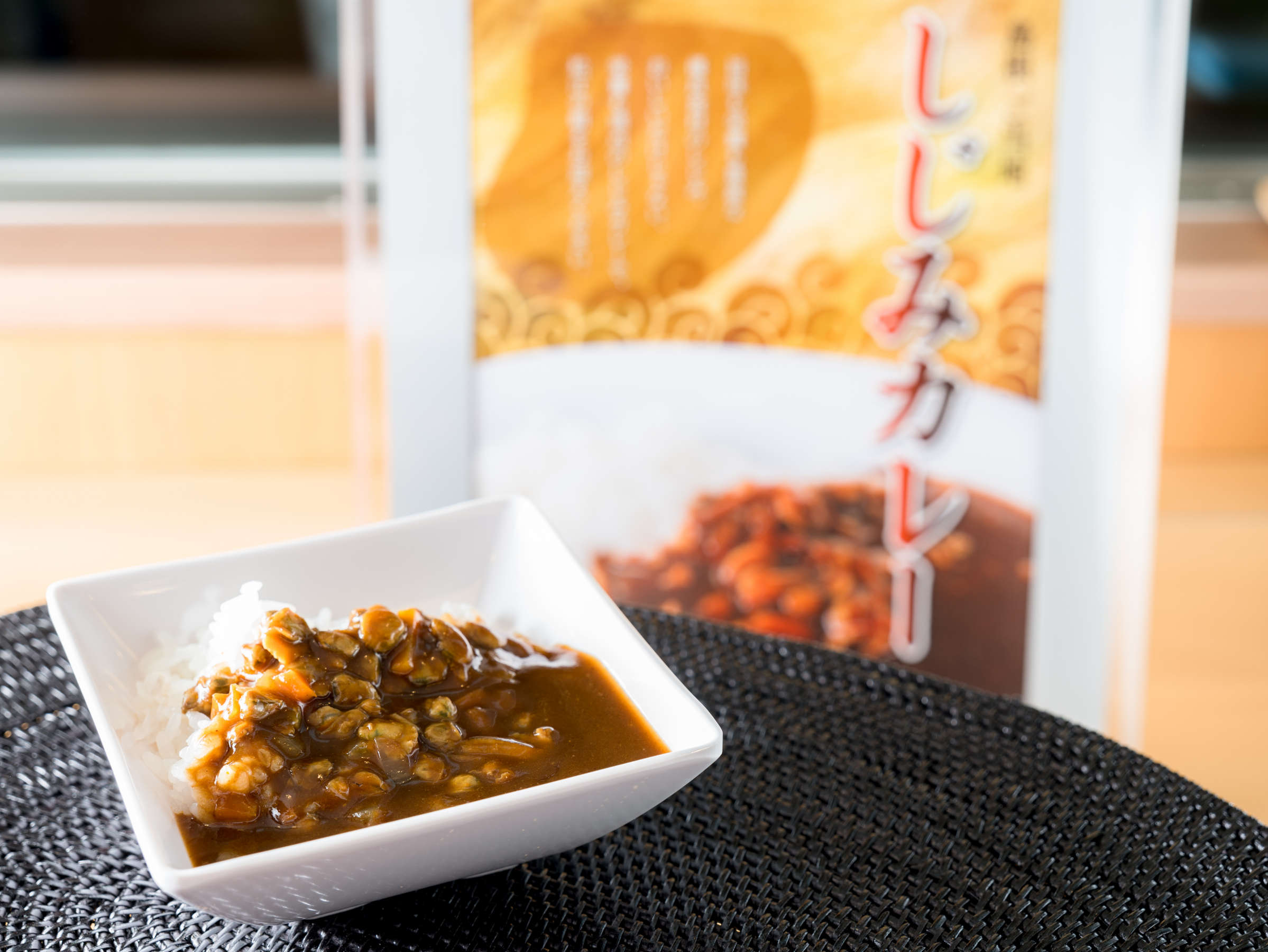 �����E���]���聚�����݃J���[��