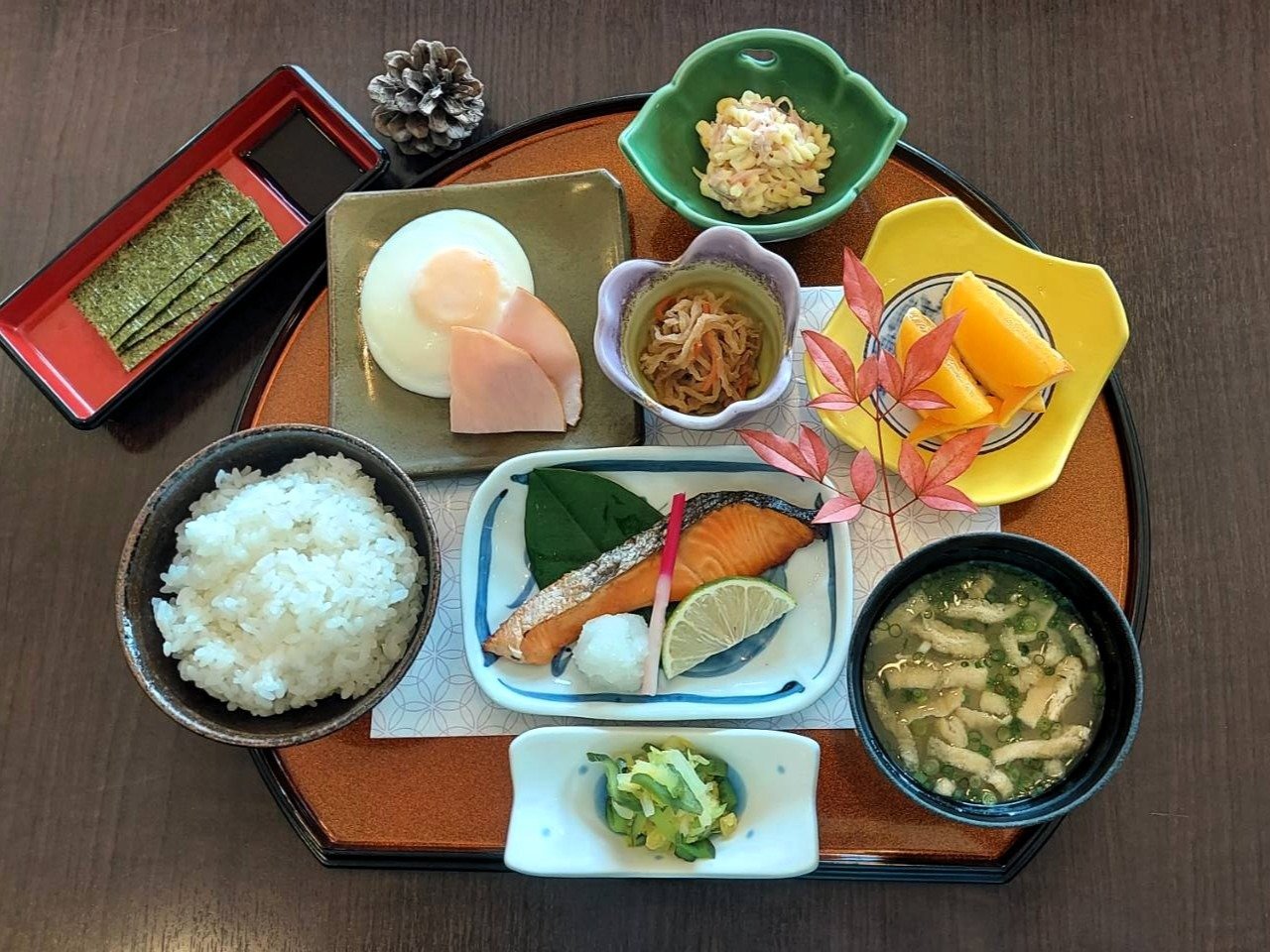 �g�̂ɗD�����a���H(���)