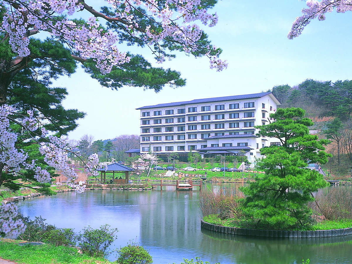 �����r�ɎR���������r�����̑Ί݂���]�ށi�t�j