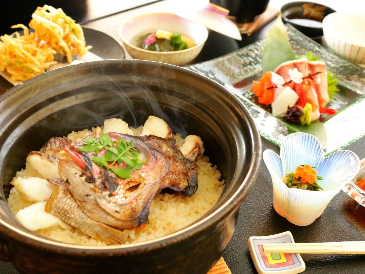 ���َ����̓y�炲�сA���Ă̎|���ƐH�ނ̎|���̃o�����X��▭�ɐ����Ă��܂��yGallery�z