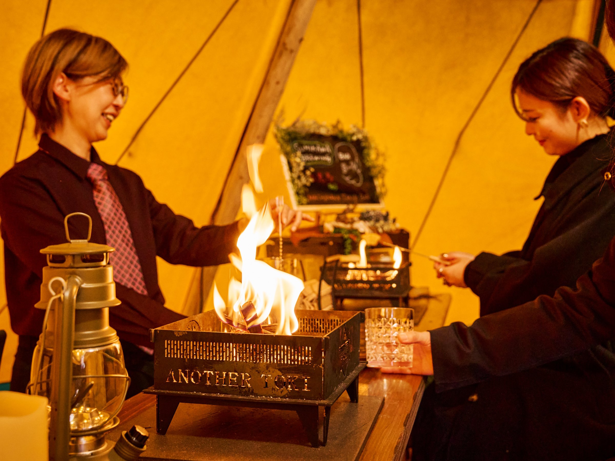 �D�y���S���ł��������̑̌��u�}�`�i�JTAKIBI BAR�v�����Ԍ����OPEN