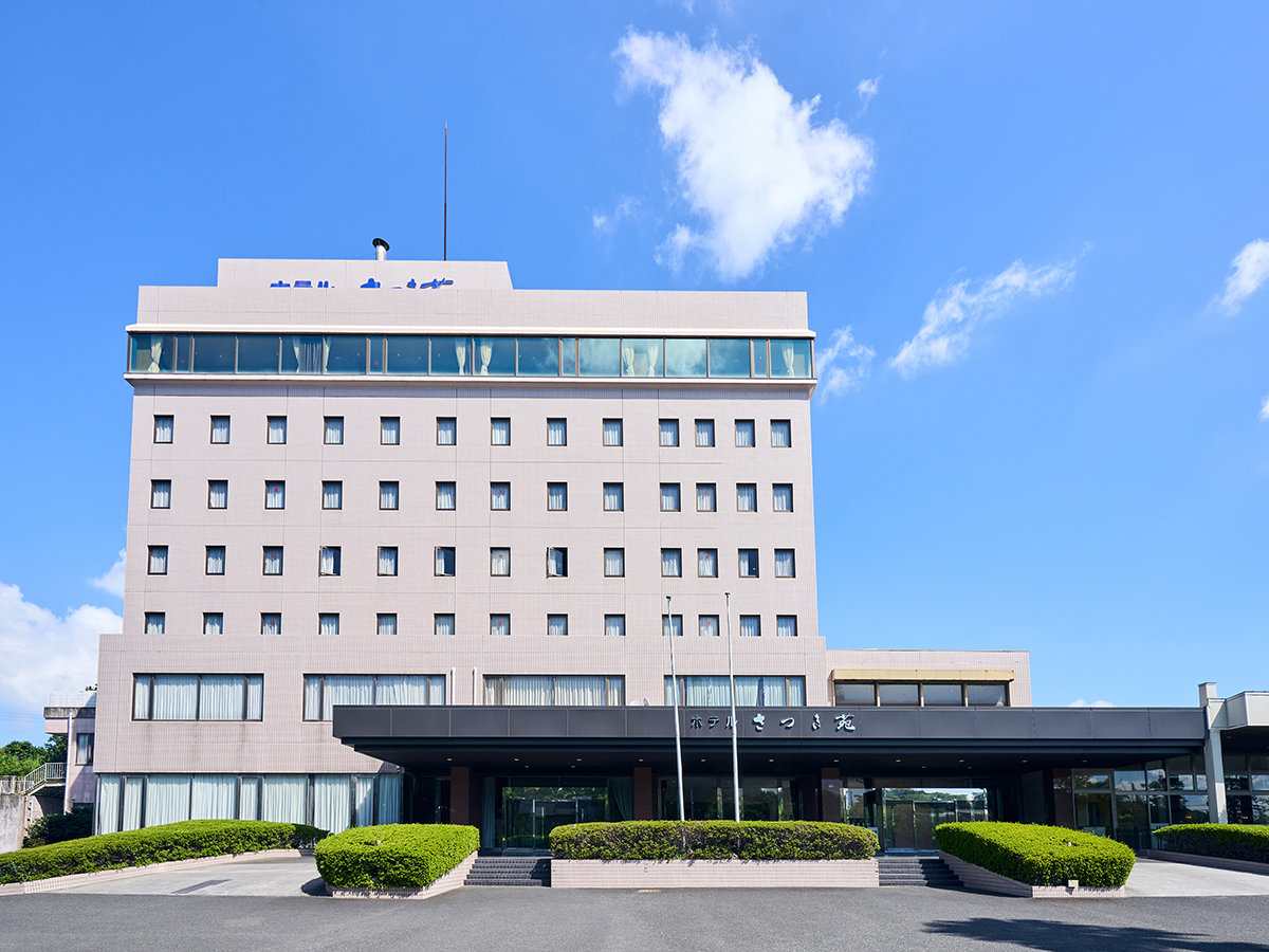 【施設外観】