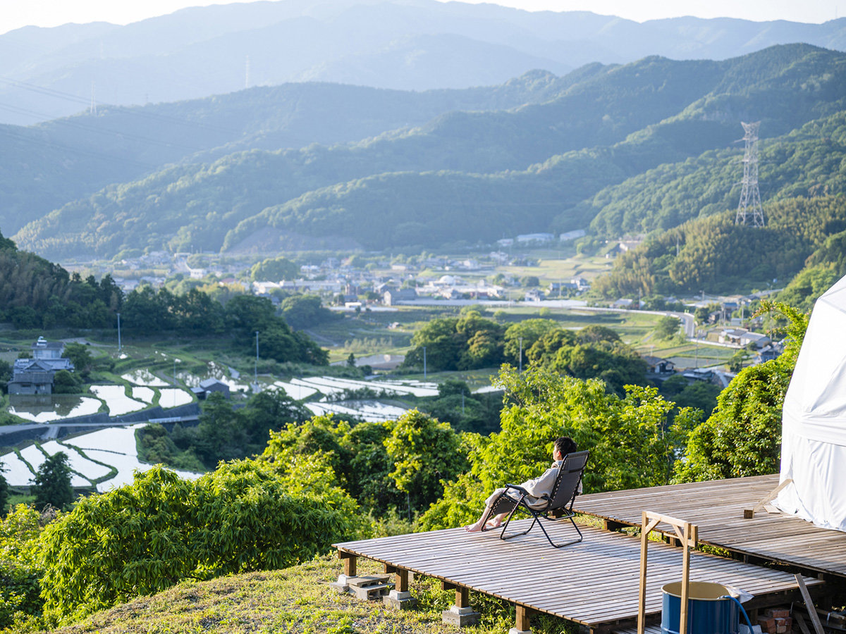 EyEbhfbLzAȂRX͋G߂ƂɌiFςAxKꂽȂ܂