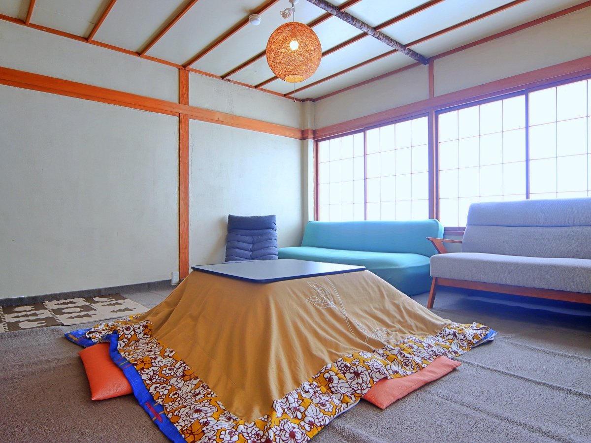 ���x�e�X�y�[�X�i�~�j