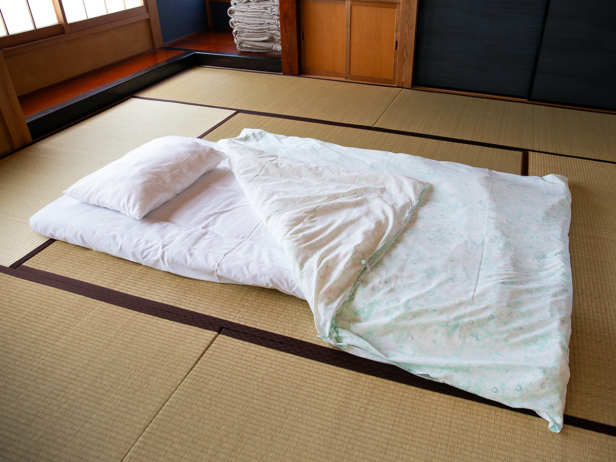 �E�y�a��8��z�_�炩�����z�c�ɕ�܂��Ɨ��̔���������܂��B��������肨�x�݂�������