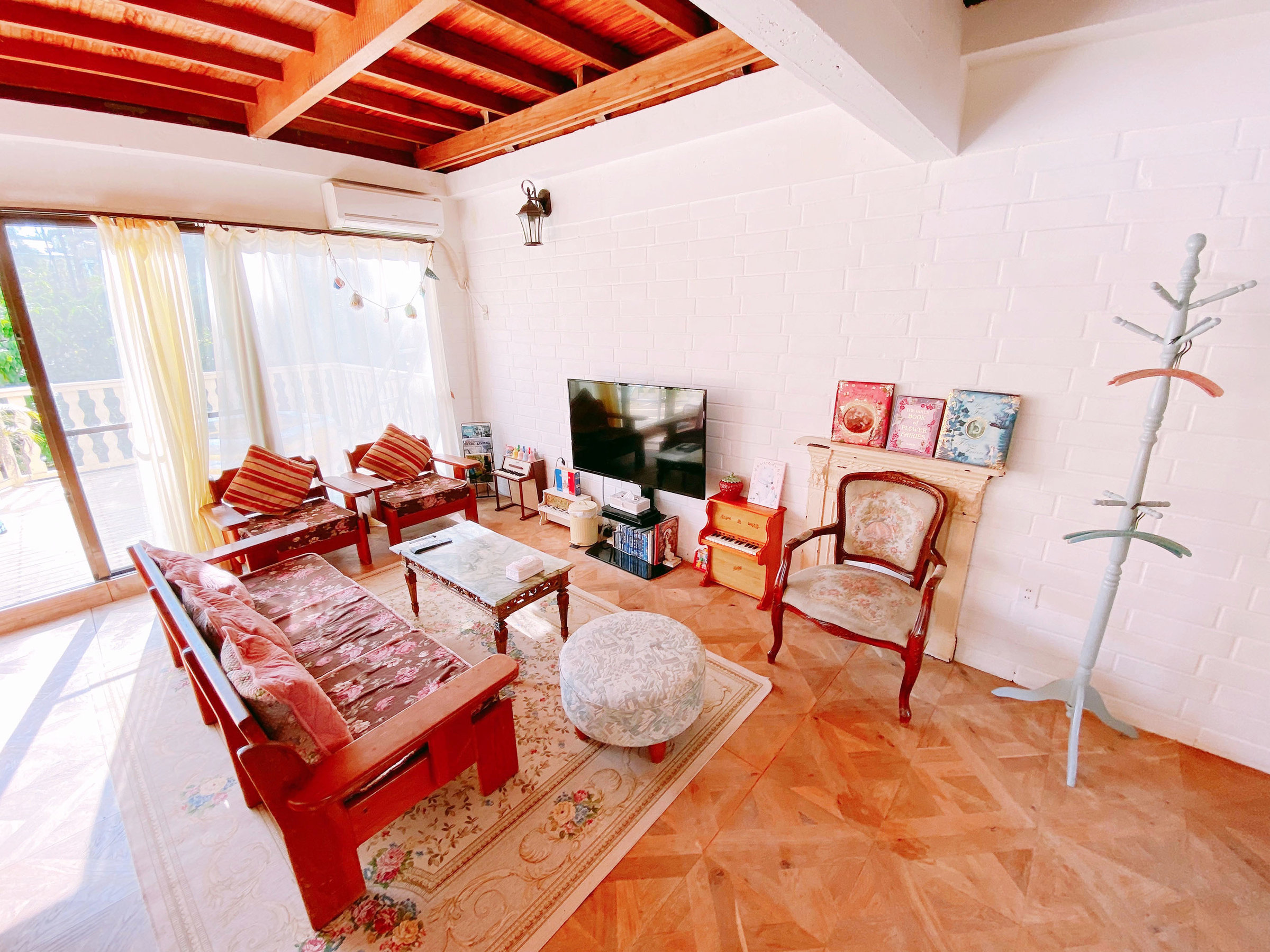 ���r���O���[��