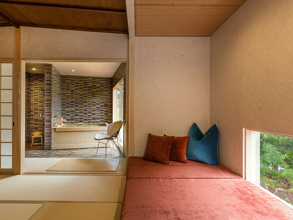 ���s�̗��قƂ���1915�N�n�Ɠ������݂�y�H���̊ԁz�{��8��+�L��2��+�뉀�I�V���C�i��K�둤�j