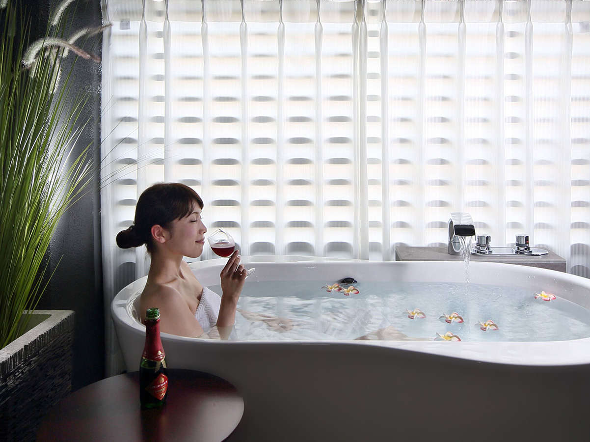 �yReFa���[���z�v���~�A���o�X�e���X�Ńv�`���]�[�g�C����