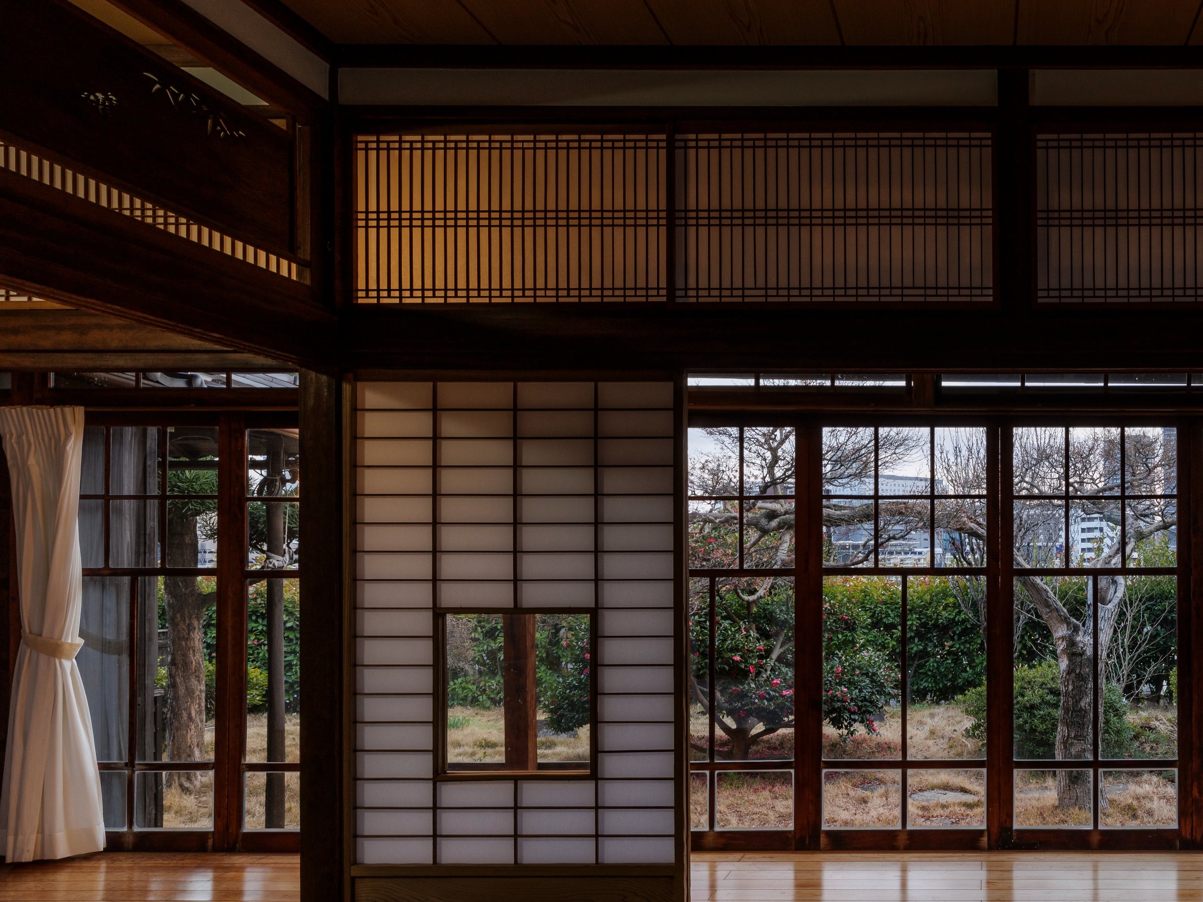 �[��~�a�������