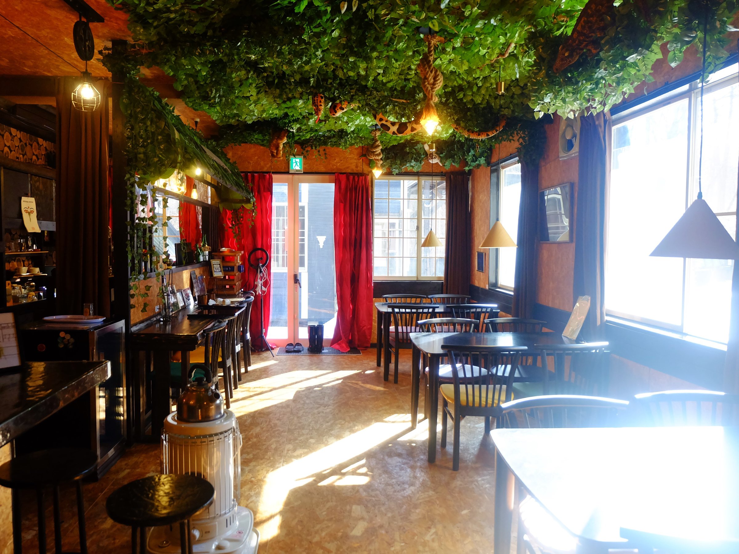 �J�t�F���X�g����