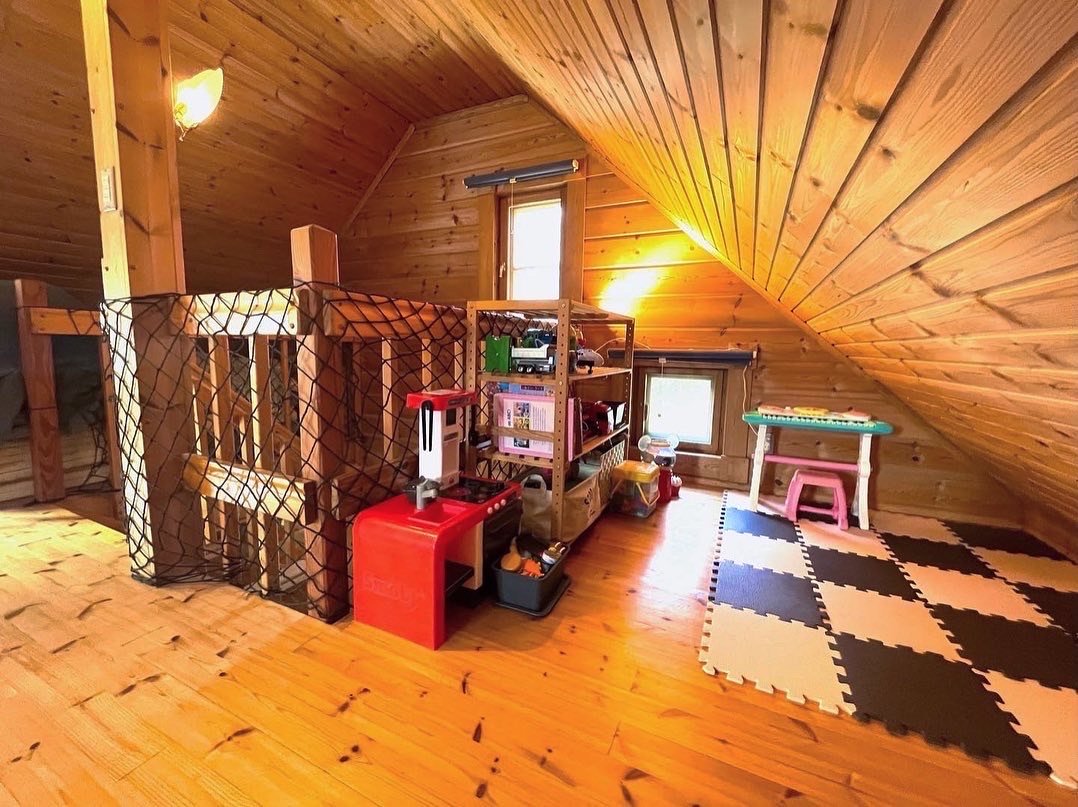 Consta��2�K�ɂ̓L�b�Y�X�y�[�X�B�����̕Ћ��̉B��Ƃ����q�l�ɑ�l�C�B