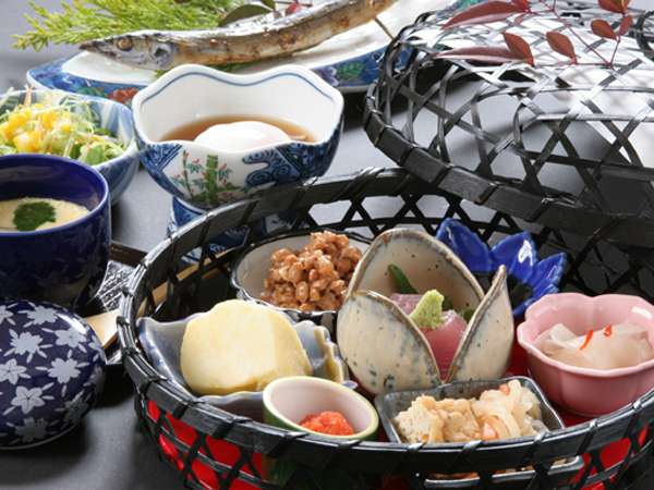 ���H�F���Č�V�i�͂Ȃ���������j�D�]���������Ă���܂��B�^���