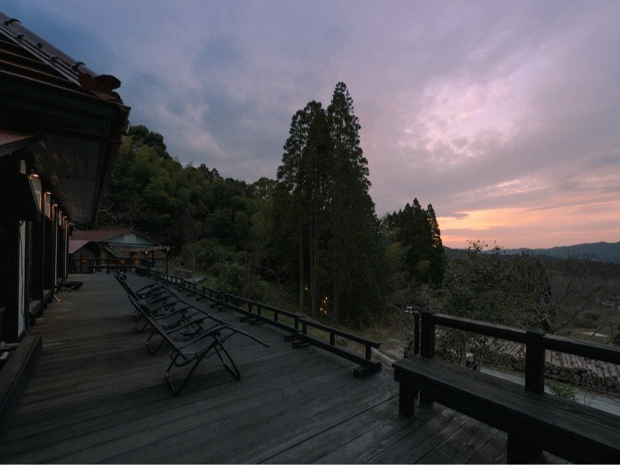 �O�ρ@�E�b�h�f�b�L����̒���