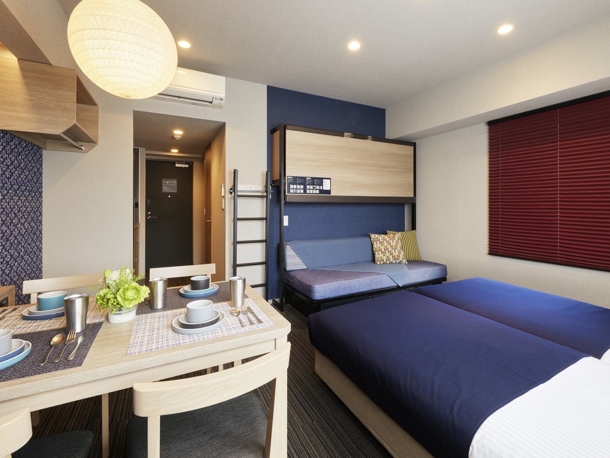 Moderate 4 beds ���f���[�g4�x�b�h