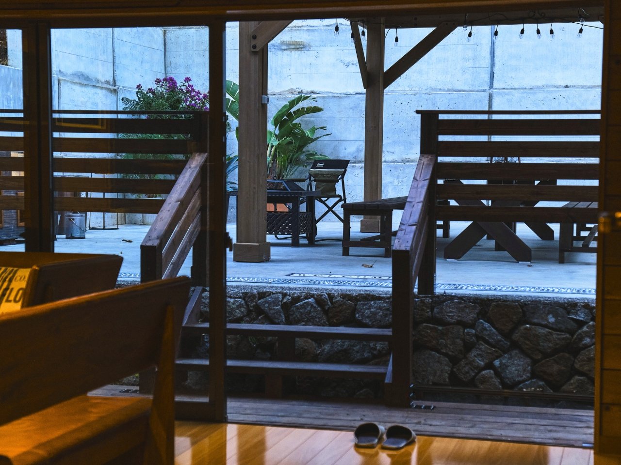 ���r���O���炻�̂܂܃e���X��