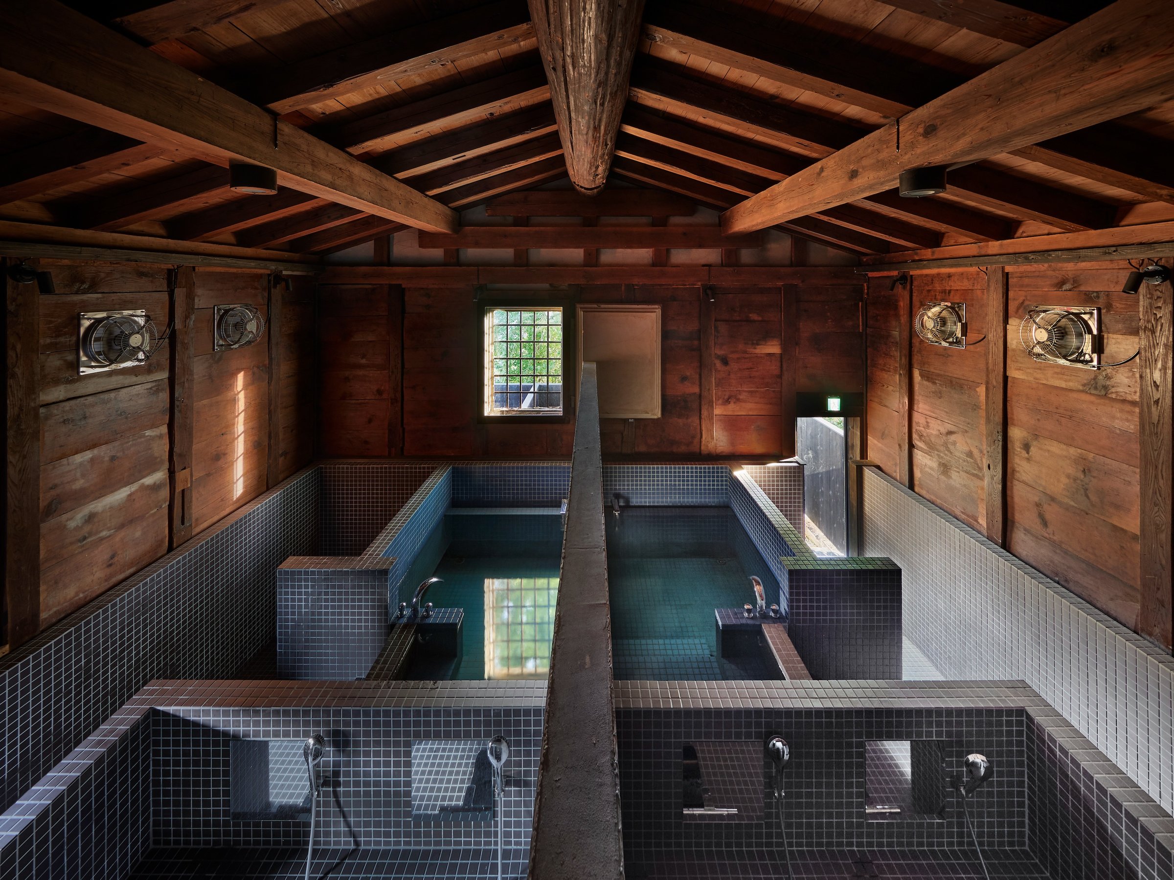 Sauna�b�������̂܂܊��p�����T�E�i�̓p�u���b�N�ƃv���C�x�[�g��2�^�C�v����i�\�񐧁j