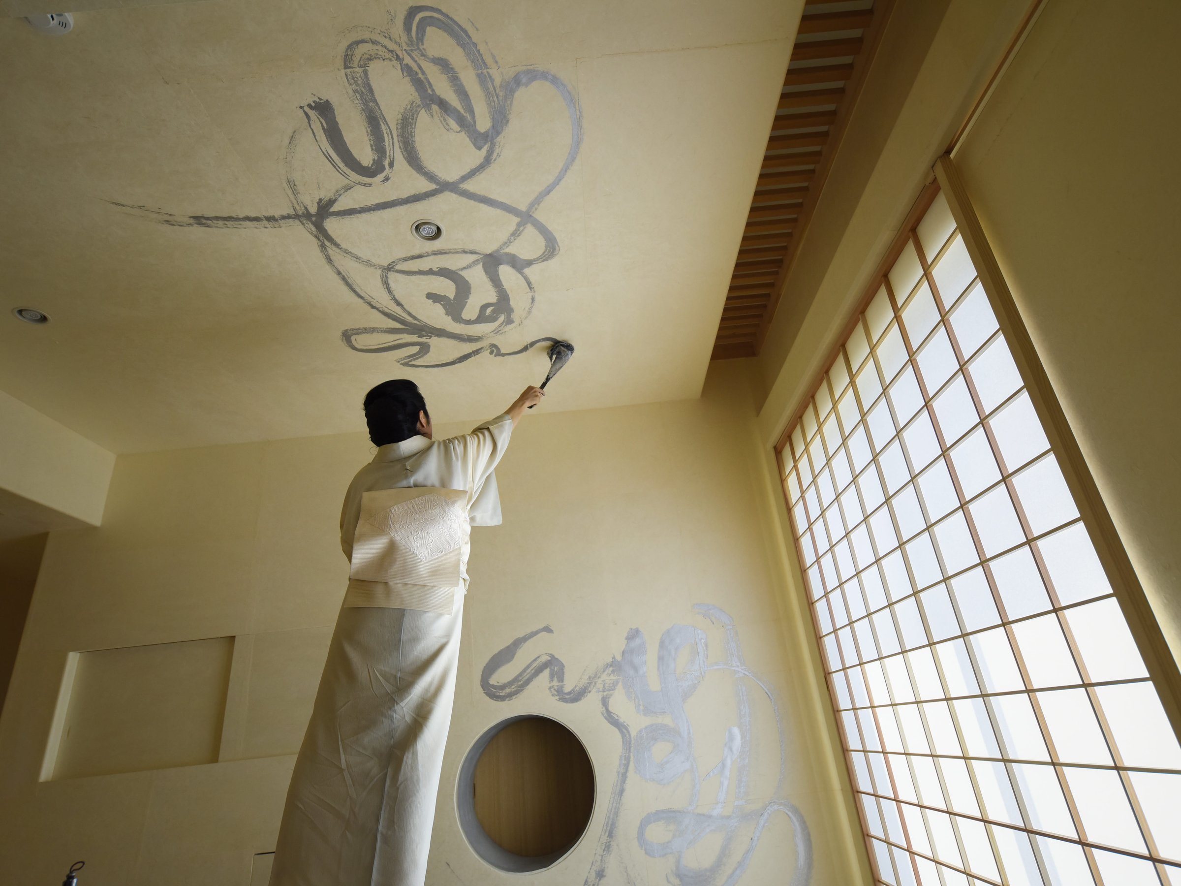 ��粂肦������A�ǁE�V��̐_�㕶�������A�[�g