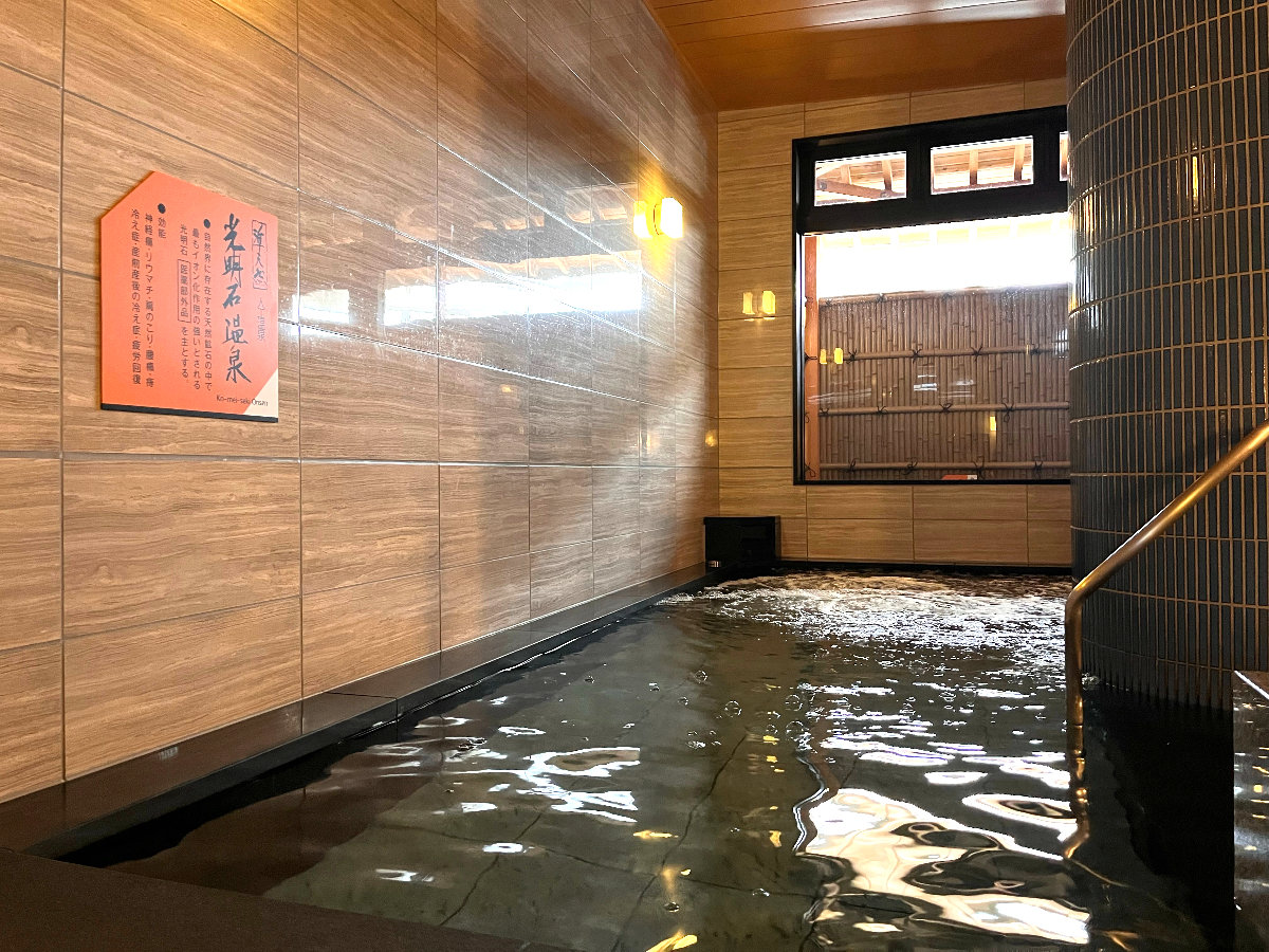 j嗁