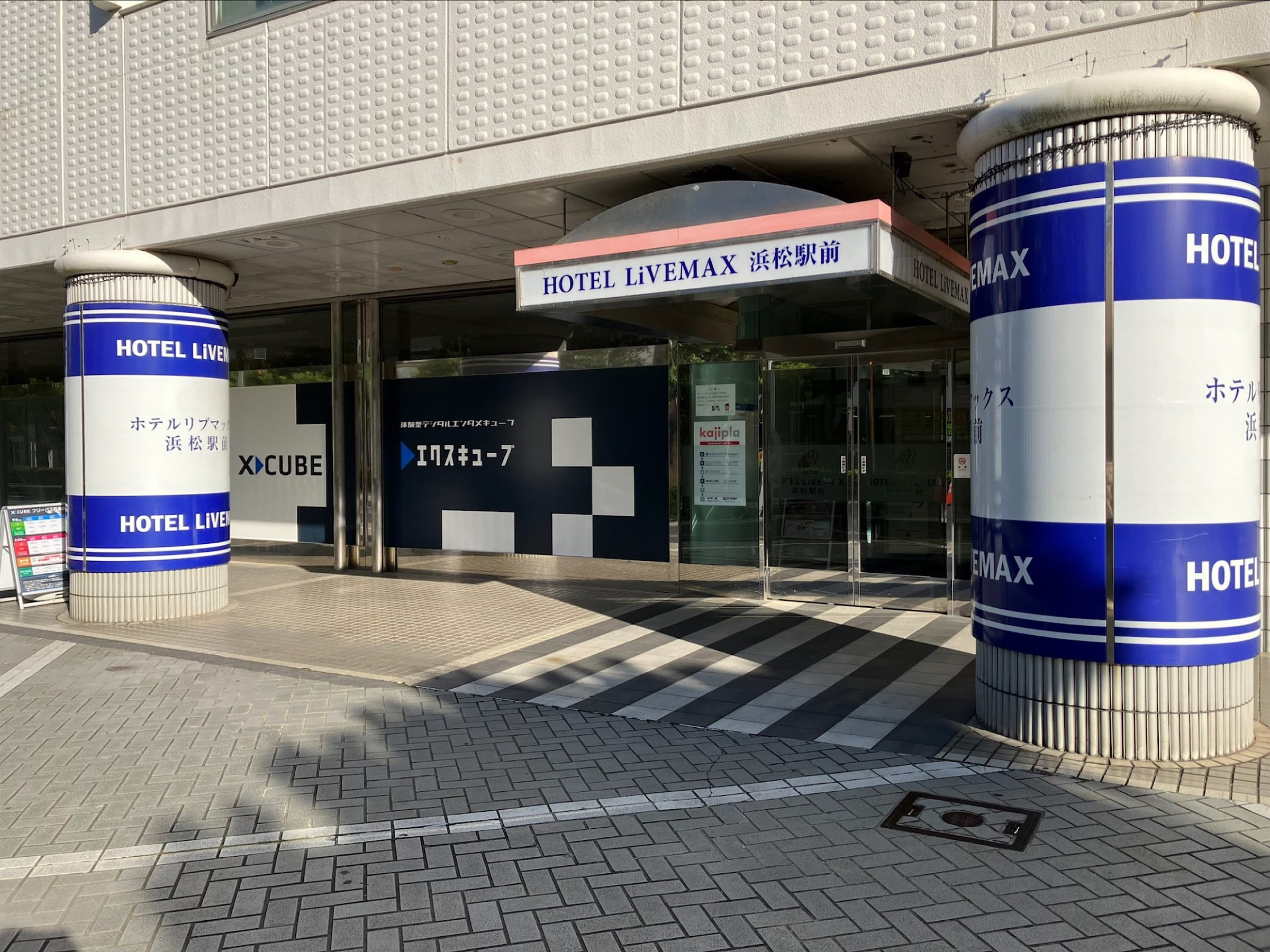 ���t�����g��6�K�ł����������t�߂̒��ԏ�͓��z�e���̏��L�n�ł͂������܂���̂ł��C�������������B