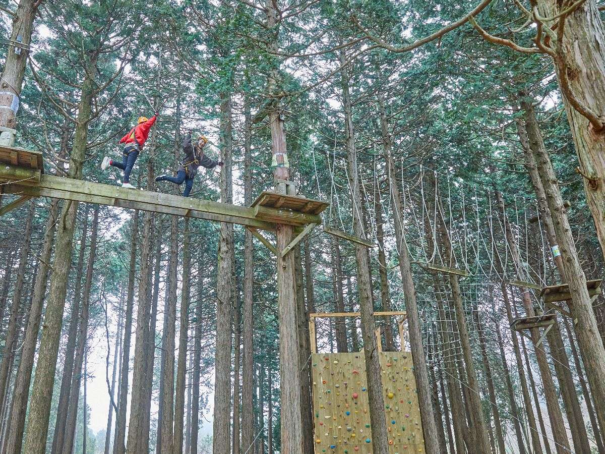 �y�t�ю{�݁z�n��6m�𒴂���؂̏��n������X�J�C�A�h�x���`���[