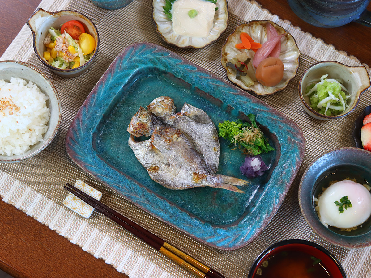 �y���H�z�������