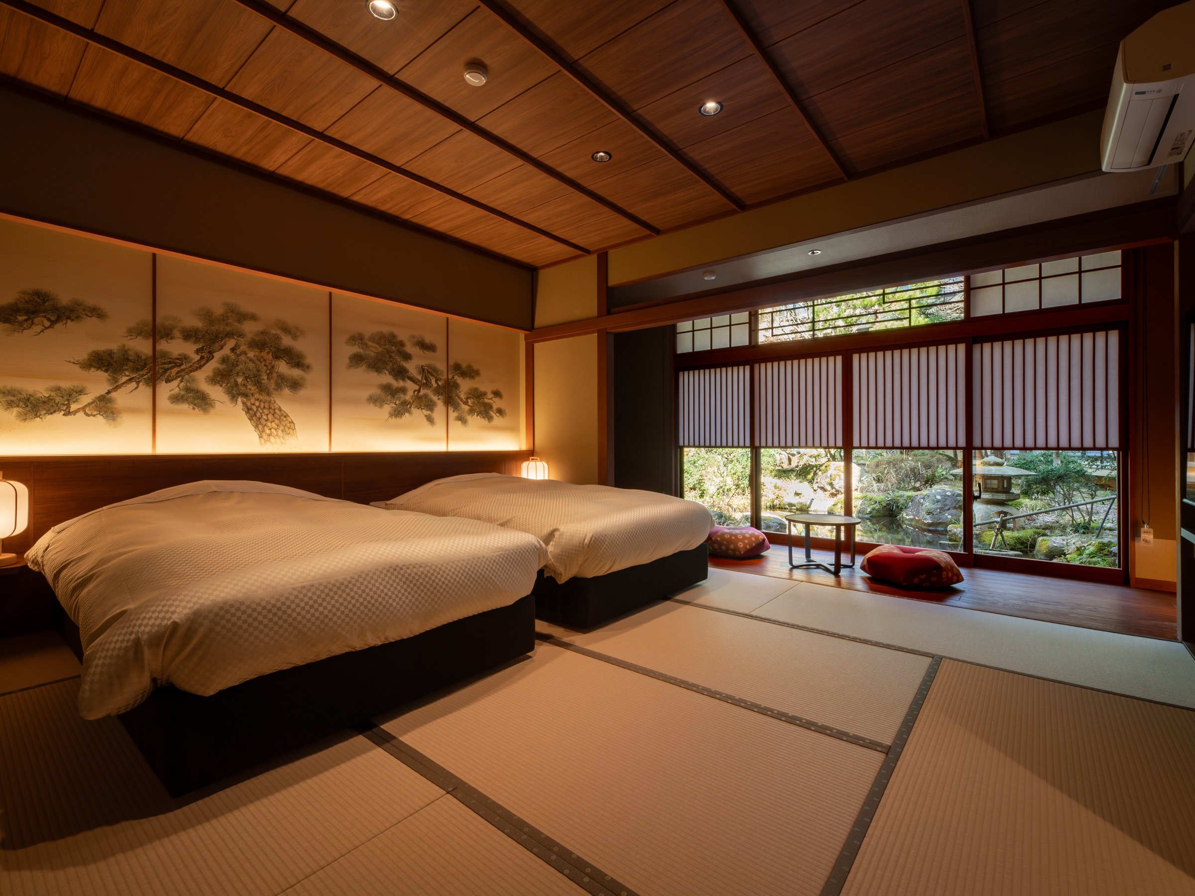 �a�̎�ƐÂ����ɕ�܂�Ȃ���A�x�b�h�ł������Ɗ�����㎿�ȐQ���B���C�����X�C�[�g�u����