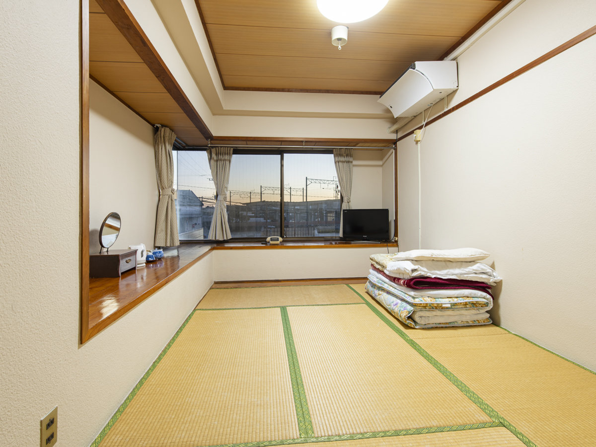 �y������������E�i�F���ǍD�������z�J�����̂���u�p�����̘a���v�I���s��̌i�F�����\���