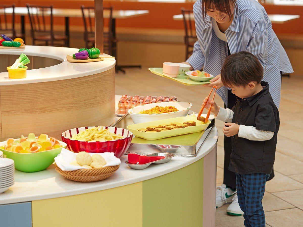 ���H�u�b�t�F�E���q�l���p�C���[�W